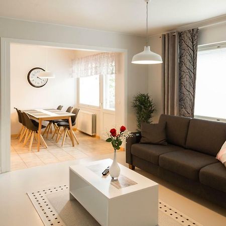 Apartment City-Pekka Рованиеми Екстериор снимка